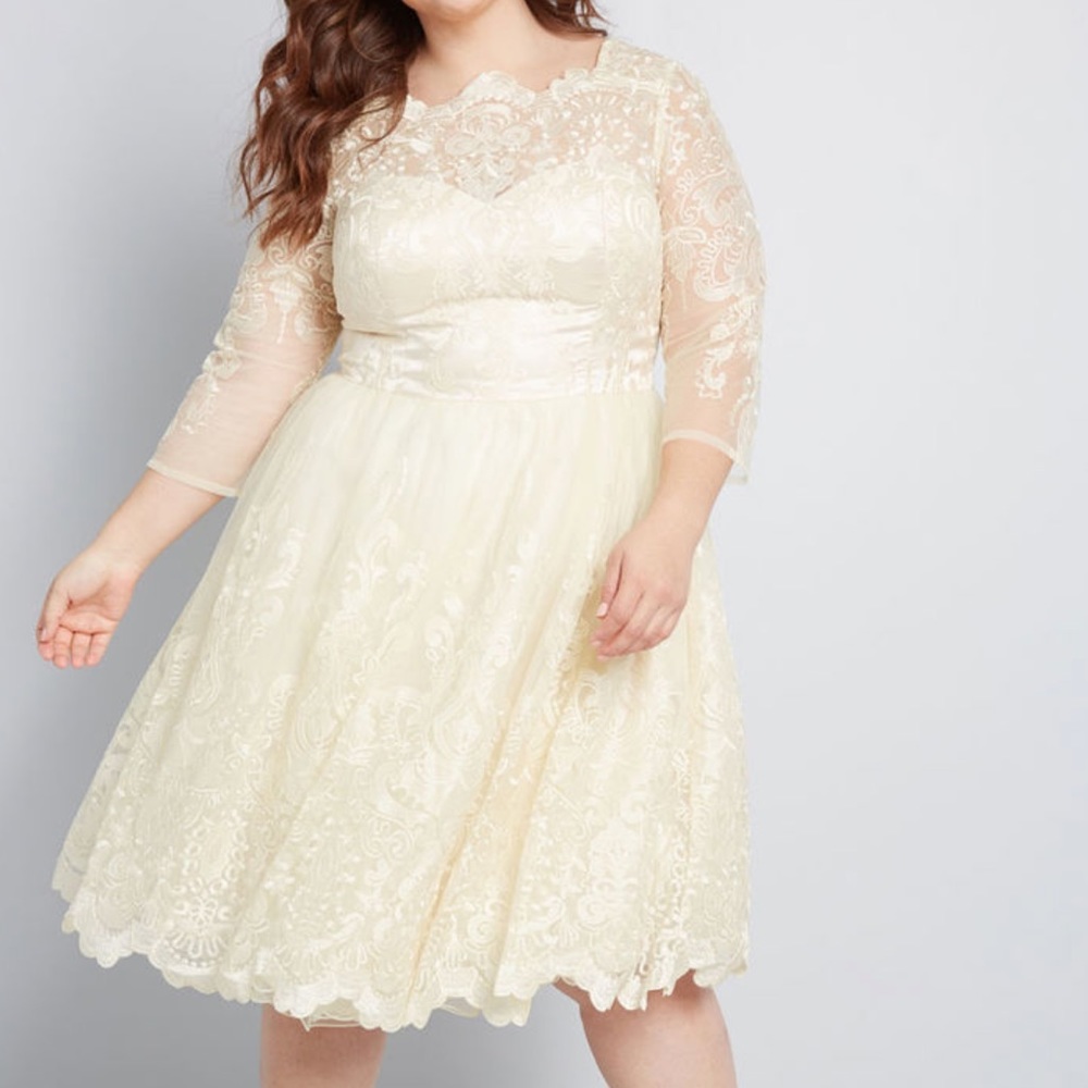 Gilded Grace Lace Dress
